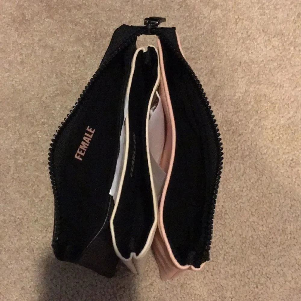 Cosmopolitan Three Compartment Makeup Bag with Zipper